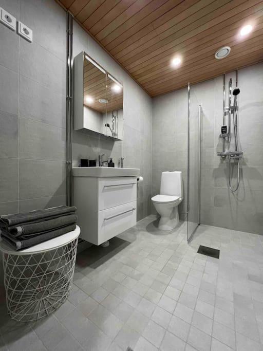 Brand New Modern Condo Built-In Mall Of Tripla Helsinki Exterior foto